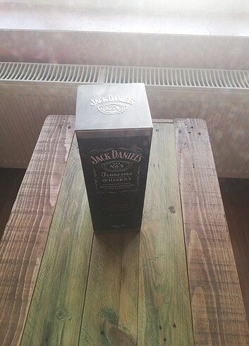 Jack Daniels teneke kutusu 