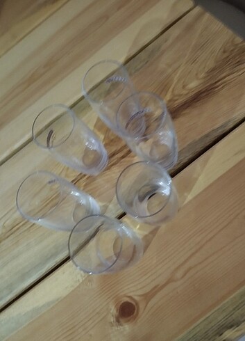 Rakı bardağı