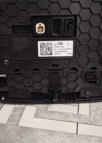 Siyah Ekranlı Monitör - Görsel 5