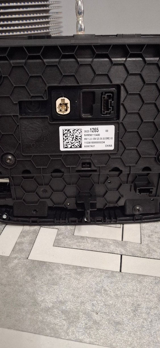 Siyah Ekranlı Monitör - Görsel 5