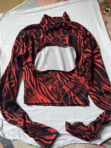 Bershka Uzun kollu body