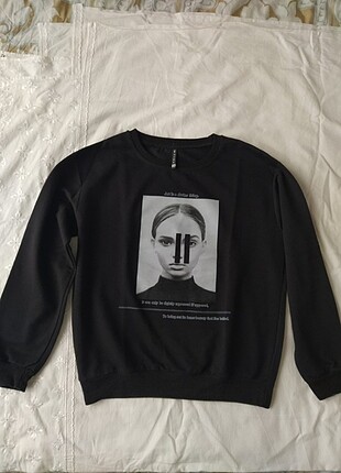 Yeni bayan sweatshirt