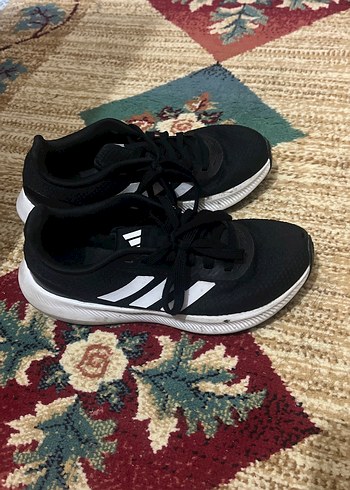 Adidas ayakkabı - Görsel 2