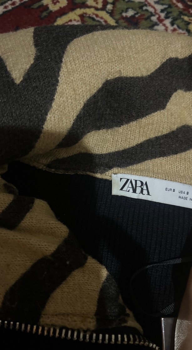 Zebra Desenli Fermuarlı Kadın Kazak - Görsel 4