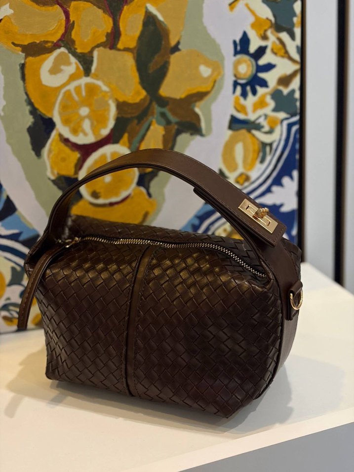 Gri Deri Kadın El Çantası - Görsel 4