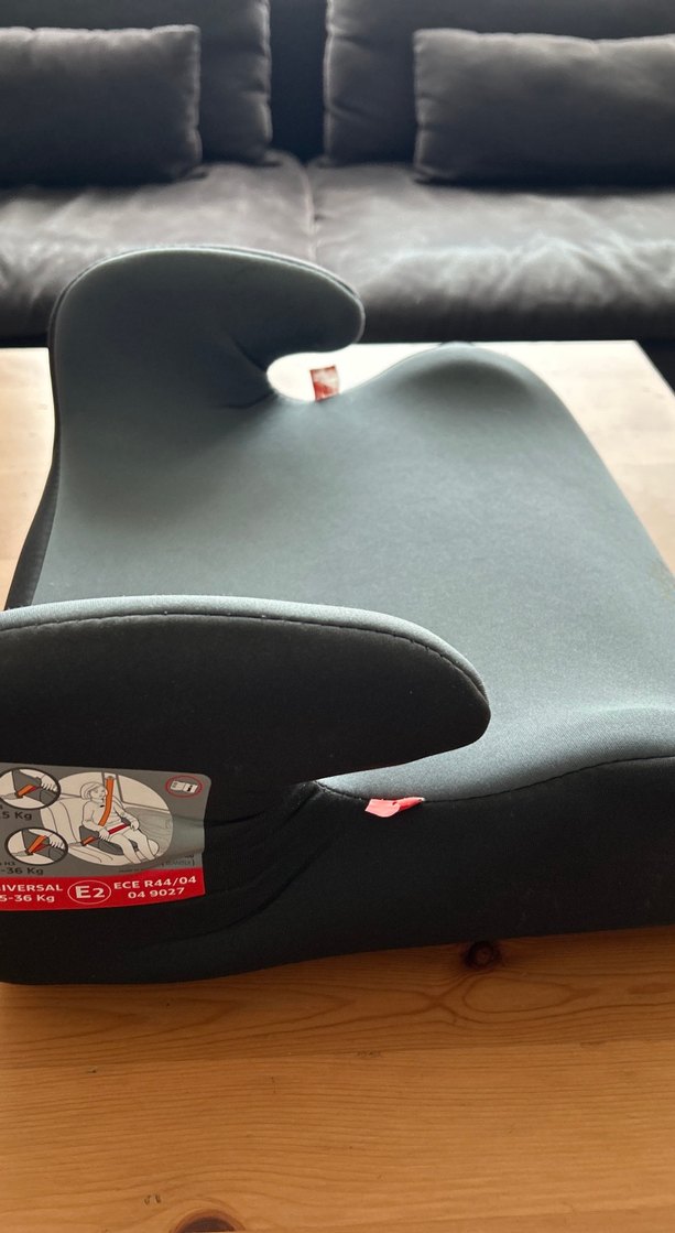 Gri Baby & Plus Çocuk Oto Koltuğu Booster - Görsel 2