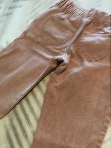 4 Yaş Beden H&M jean pantolon 4 yaş