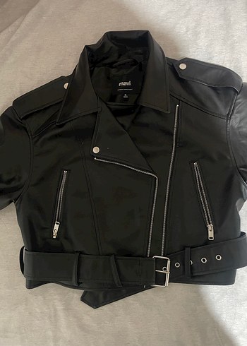 Siyah Kadın Deri Crop Ceket, Kemerli, Regular Fit - Görsel 5