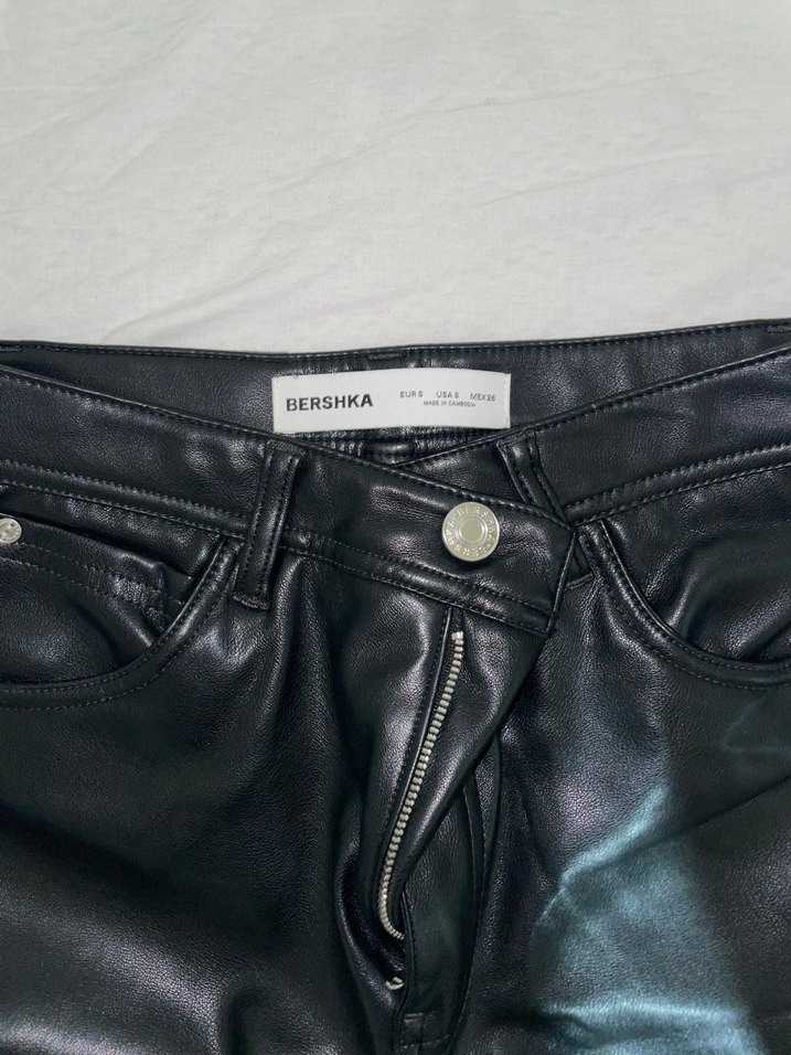 Deri Siyah Kadın Midi Pantolon - Görsel 4