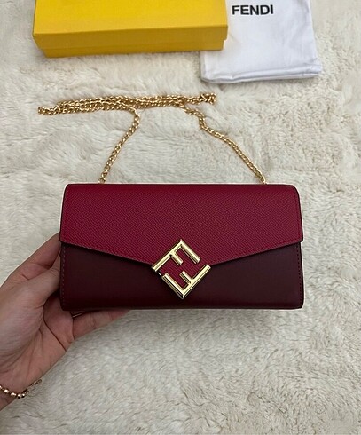 Fendi çanta
