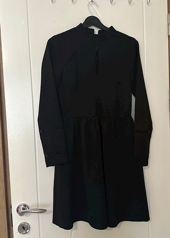 Siyah Uzun Kollu Gotik Midi Elbise - Görsel 2