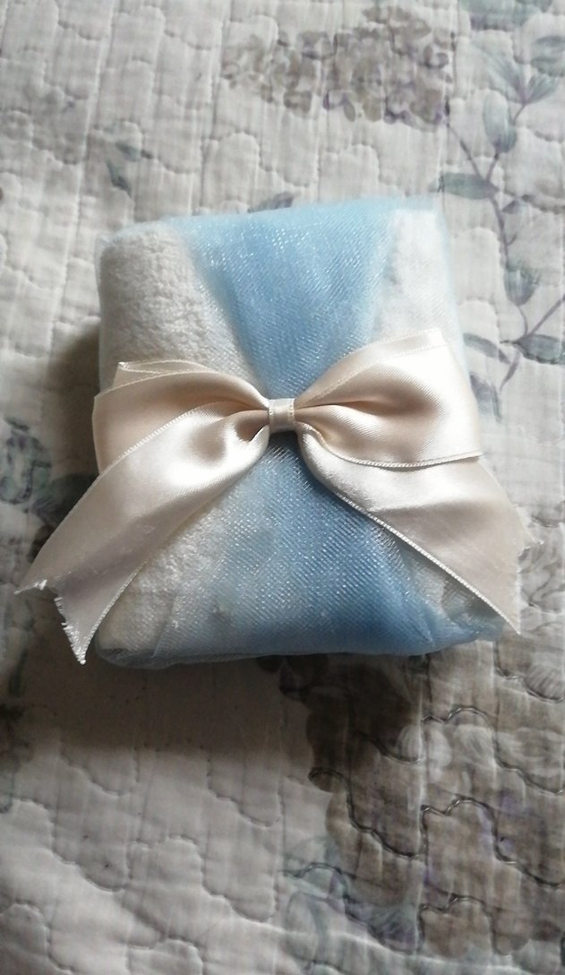 Süslü hediyelik havlu - Görsel 2