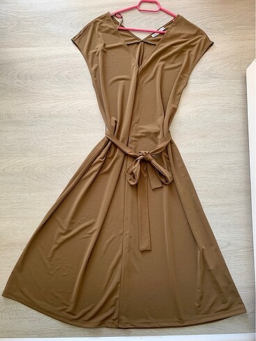 Zara midi elbise