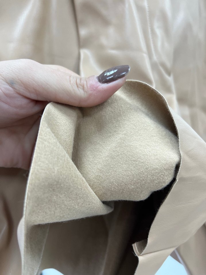 Kadın Bej Mini Deri Şort - Görsel 4