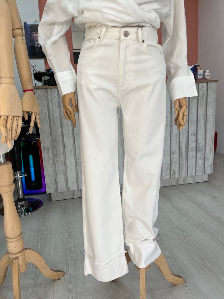 Kırık beyaz jean - Görsel 4