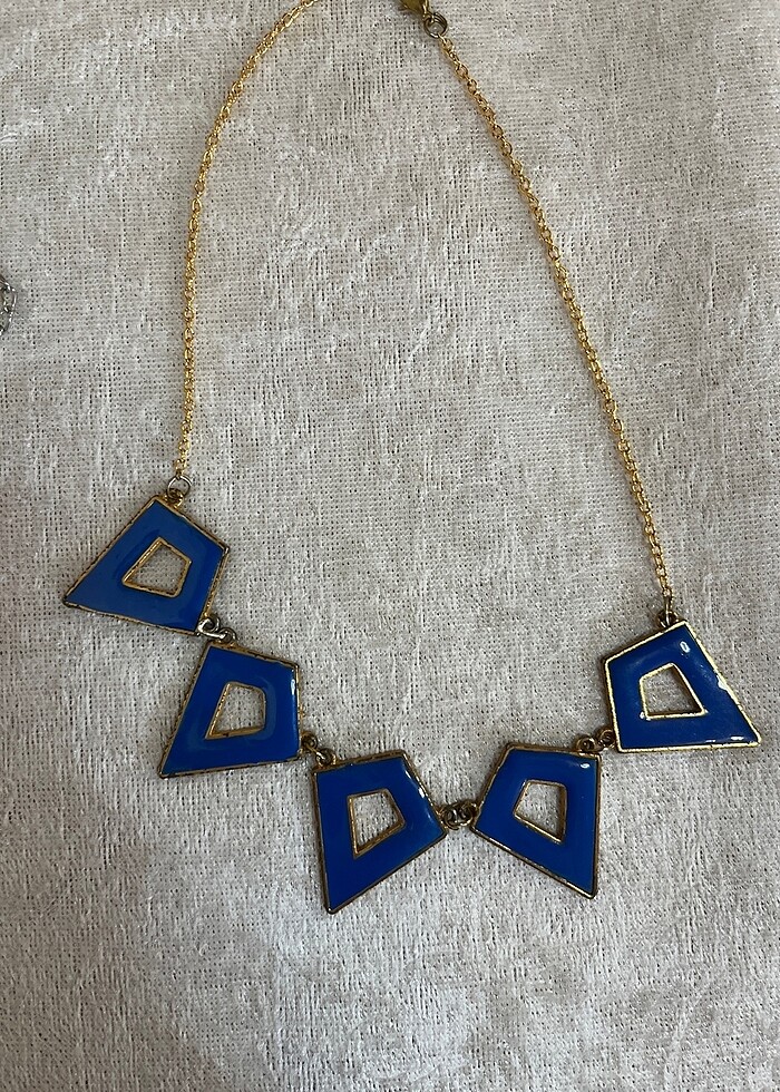 Üç kolye - Görsel 5