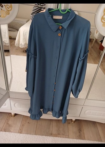 Düğmeli Mavi Kadın Midi Gömlek - Görsel 2