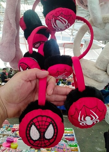  Beden Peluş kulaklık