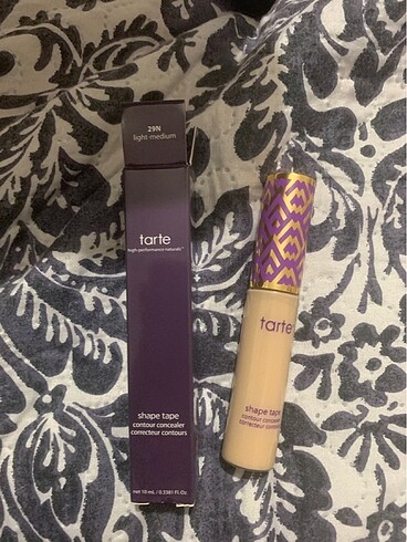 Tarte shape tape