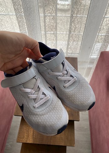 Nike çocuk spor ayakkabı