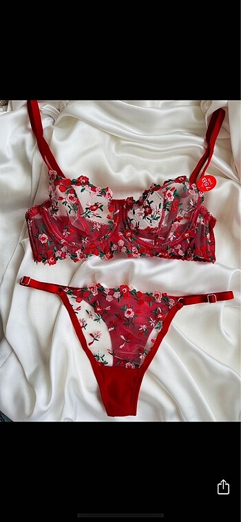 Bralet takım