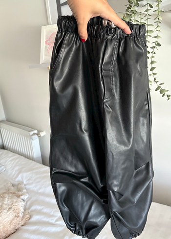7 Yaş Beden Zara 7 yaş Salaş Pantolon