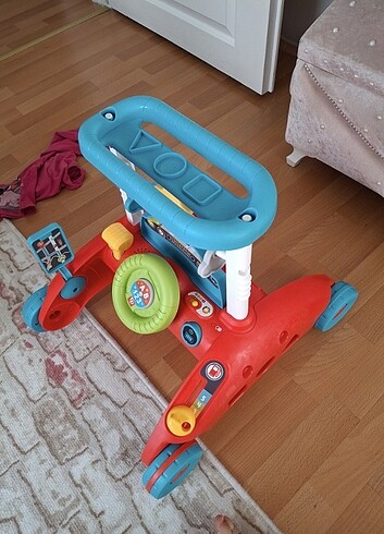 Fisher Price Fisher price ilk adım arabası