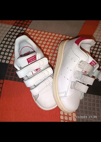 adidaskids Kız Çocuk Beyaz Cırtlı Spor Ayakkabı - Görsel 3