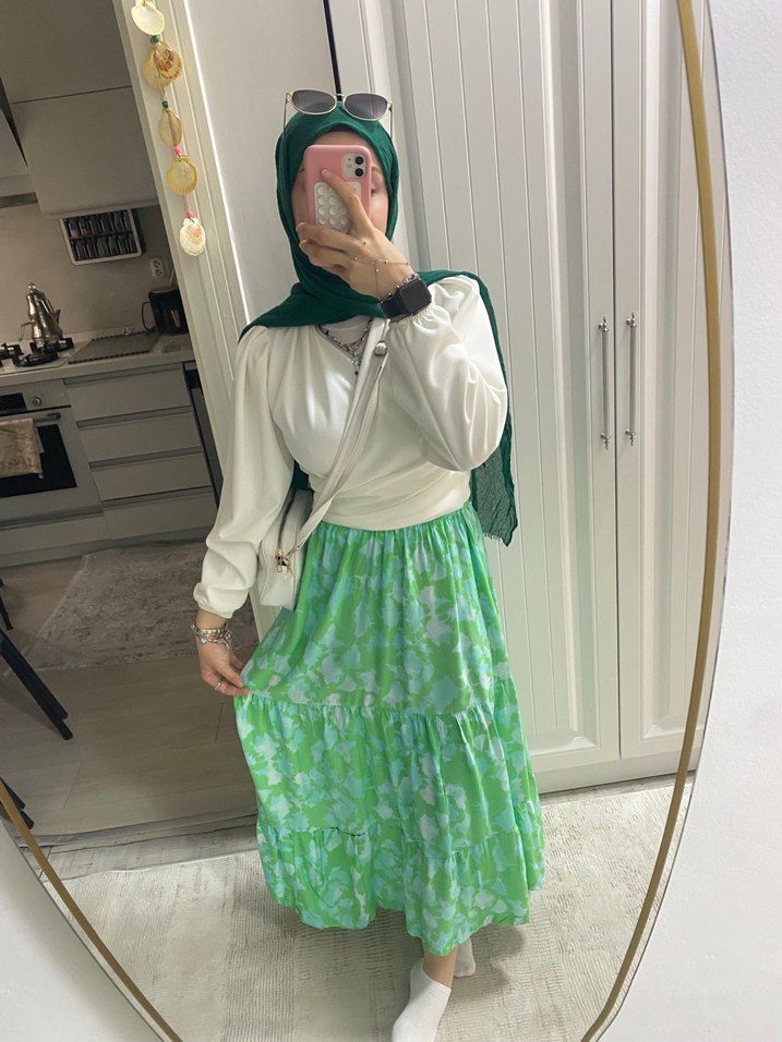 Yeşil Batik Desenli Uzun Salaş Etek - Görsel 2