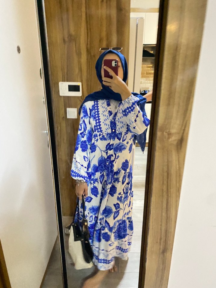 Mavi Desenli Uzun tesettür  Elbise - Görsel 3