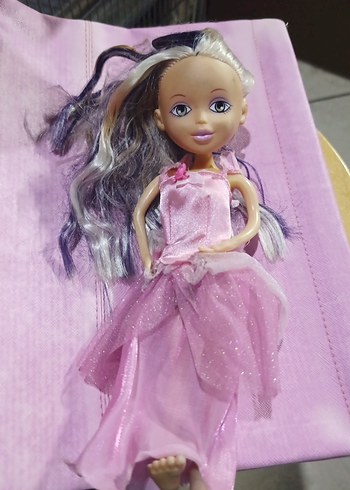 ben ne marka bulamadim Pembe Pastel Elbiseli Bebek