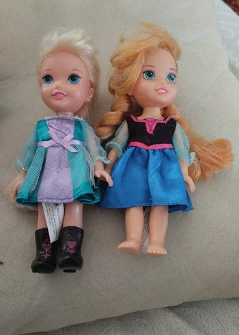 Anna ve Elsa Frozen Petite Princess Bebekleri!