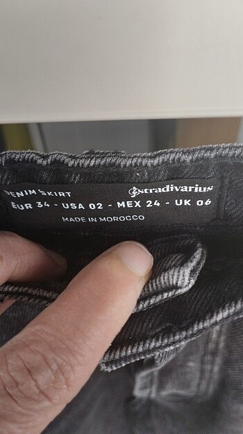34 Beden Stradivarius mini kot