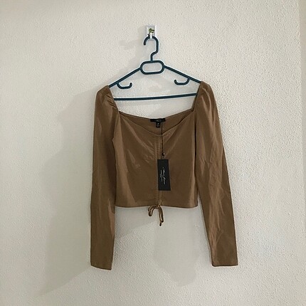 mavi bağcık detaylı balon kollu bluz