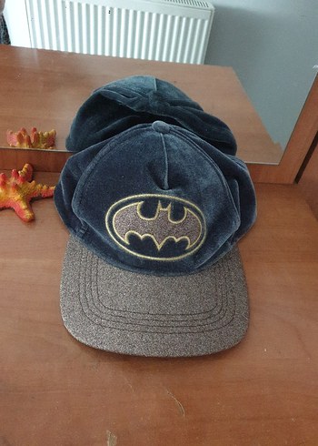 Gri Batman Desenli Şapka
