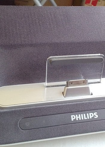 Philips Bluetooth Ipod/Iphone AUX Dock