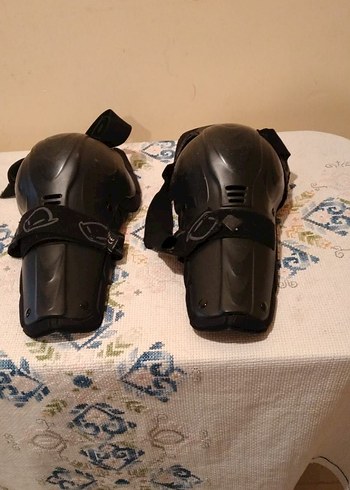 UFO Shin Profesyonel Mafsallı Dizlik - Görsel 7