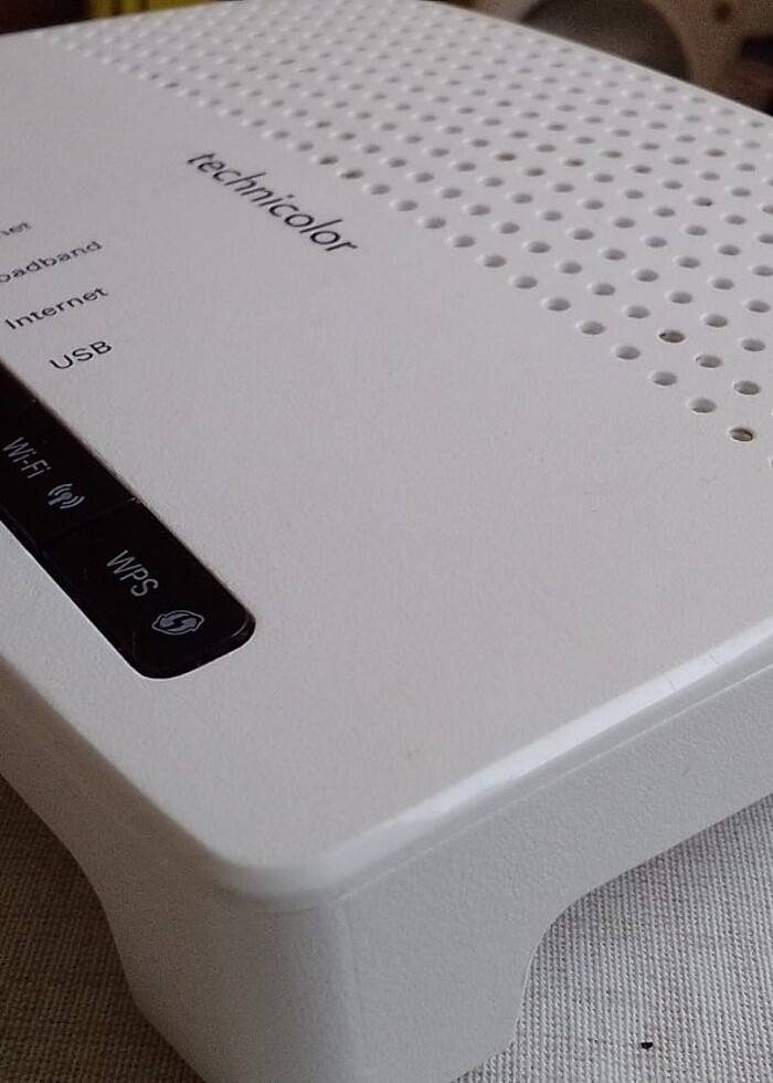 TECHNICOLOR TG588V VDSL2 WIFI MODEM - Görsel 4