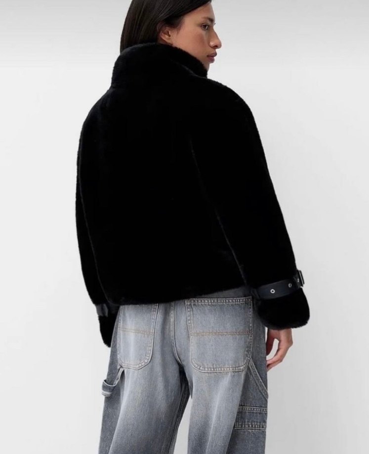 Bershka kürk ceket - Görsel 2