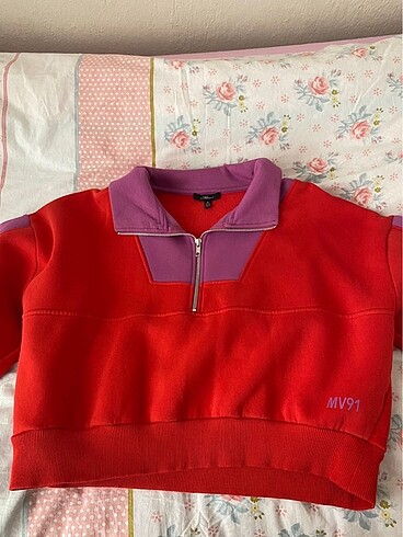 Mavi sweatshirt