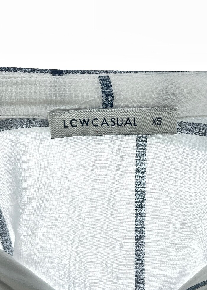 LC Waikiki Gömlek %70 İndirimli. - Görsel 4