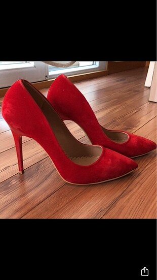 Kırmızı Kadife Stiletto