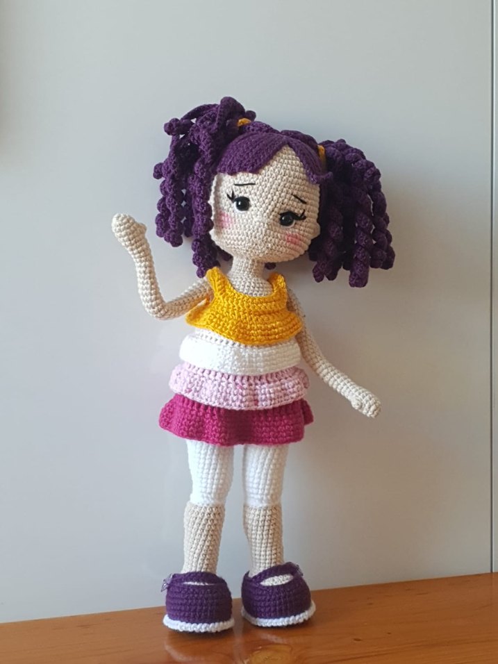 Amigurumi Renkli Mor Saçlı Örgülü Bebek - Görsel 4