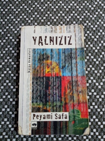 Yalnızız Roman