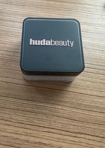 Huda Beauty