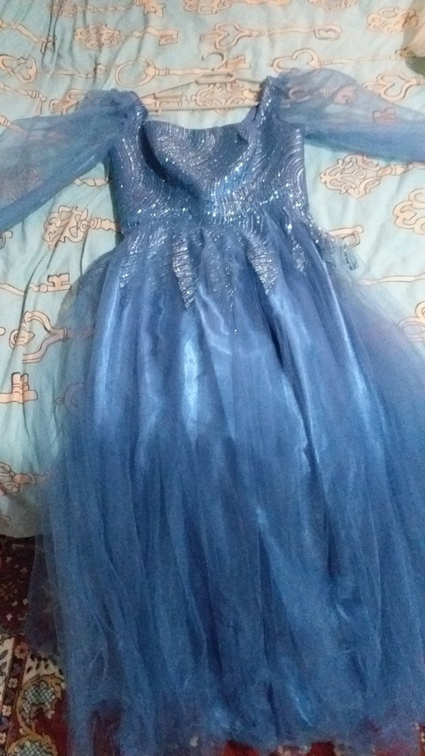 Mavi Uzun Askılı İşlemeli Kadın Abiye - Görsel 4