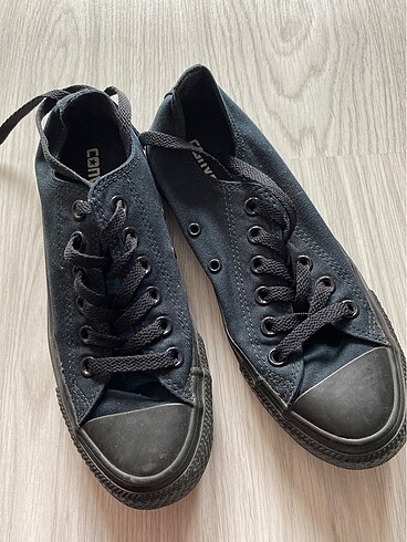 Converse ayakkabı