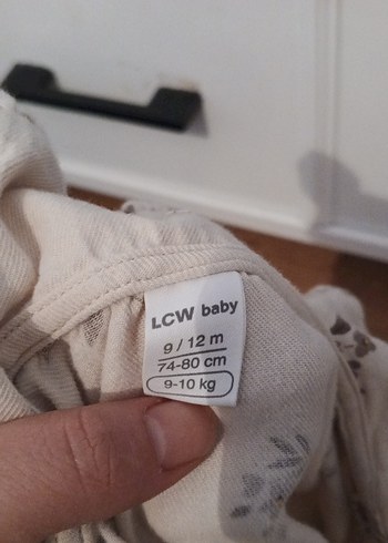 Kız Çocuk Bej Nakışlı Fırfırlı Elbise - Görsel 2