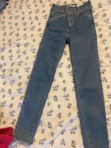 Levis yüksek bel dar pantolon