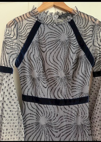 Raissa Vanessa Fırfırlı Gri Mini Bohem Parti Elbisesi - Görsel 3